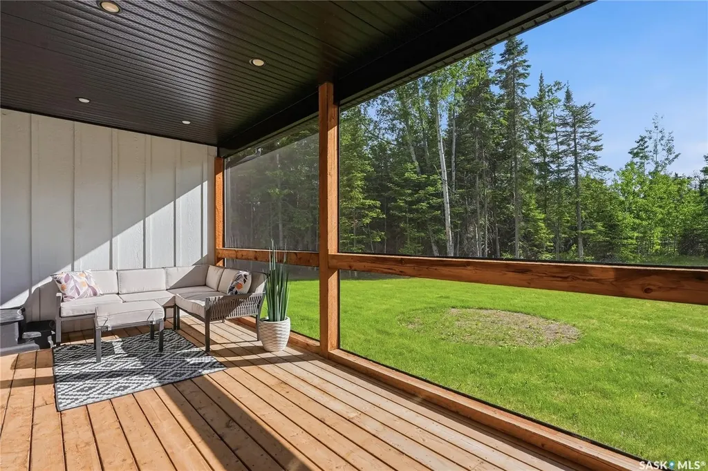 6 Rewerts Bay Candle Lake SK S0J 3E0