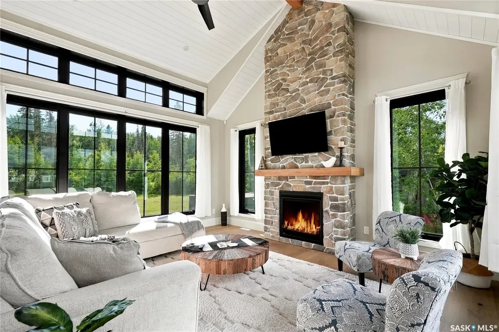 6 Rewerts Bay Candle Lake SK S0J 3E0