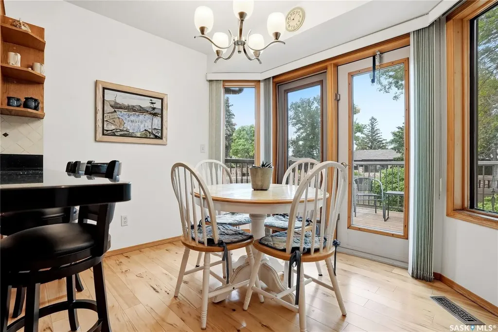 420 Heritage Crescent Saskatoon SK S7H 5P3