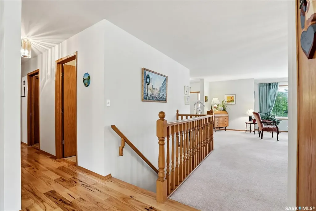 420 Heritage Crescent Saskatoon SK S7H 5P3