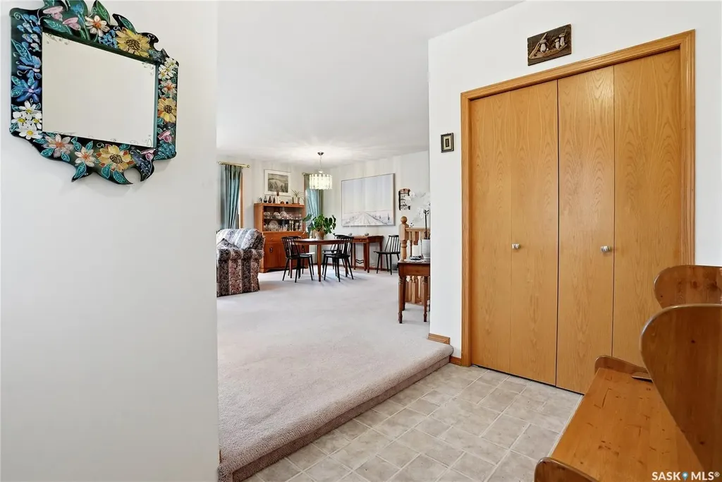 420 Heritage Crescent Saskatoon SK S7H 5P3