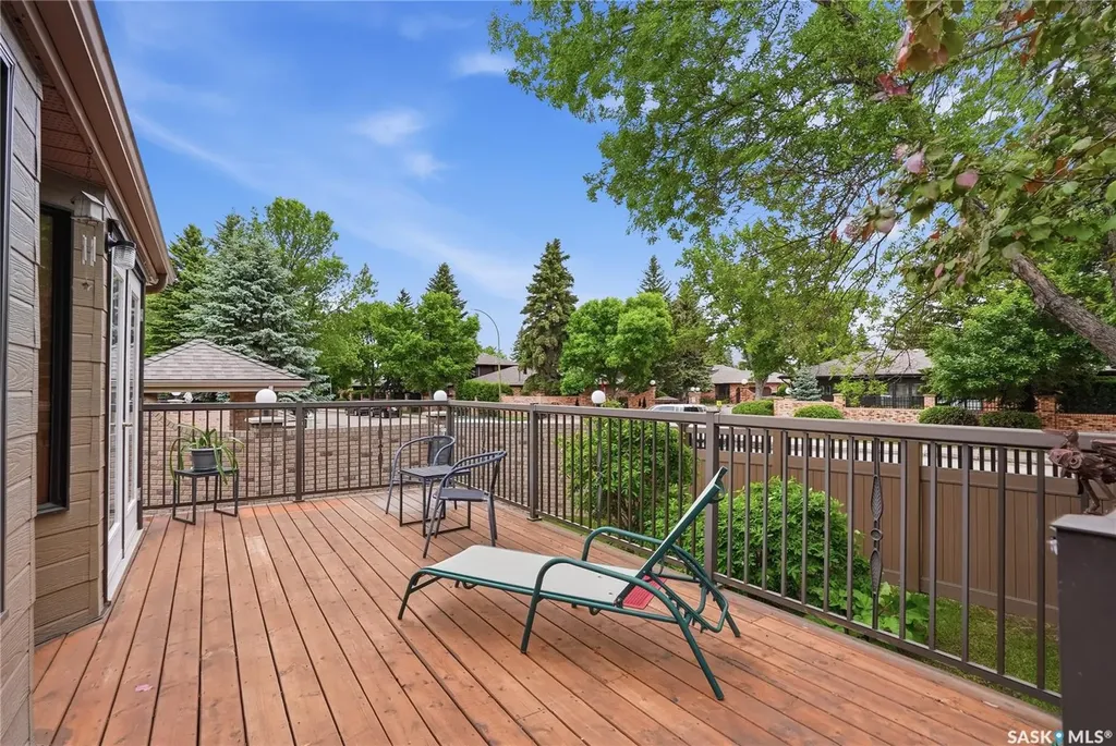 420 Heritage Crescent Saskatoon SK S7H 5P3