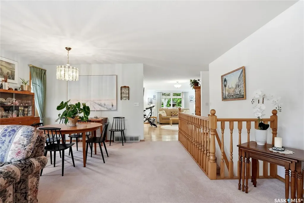 420 Heritage Crescent Saskatoon SK S7H 5P3