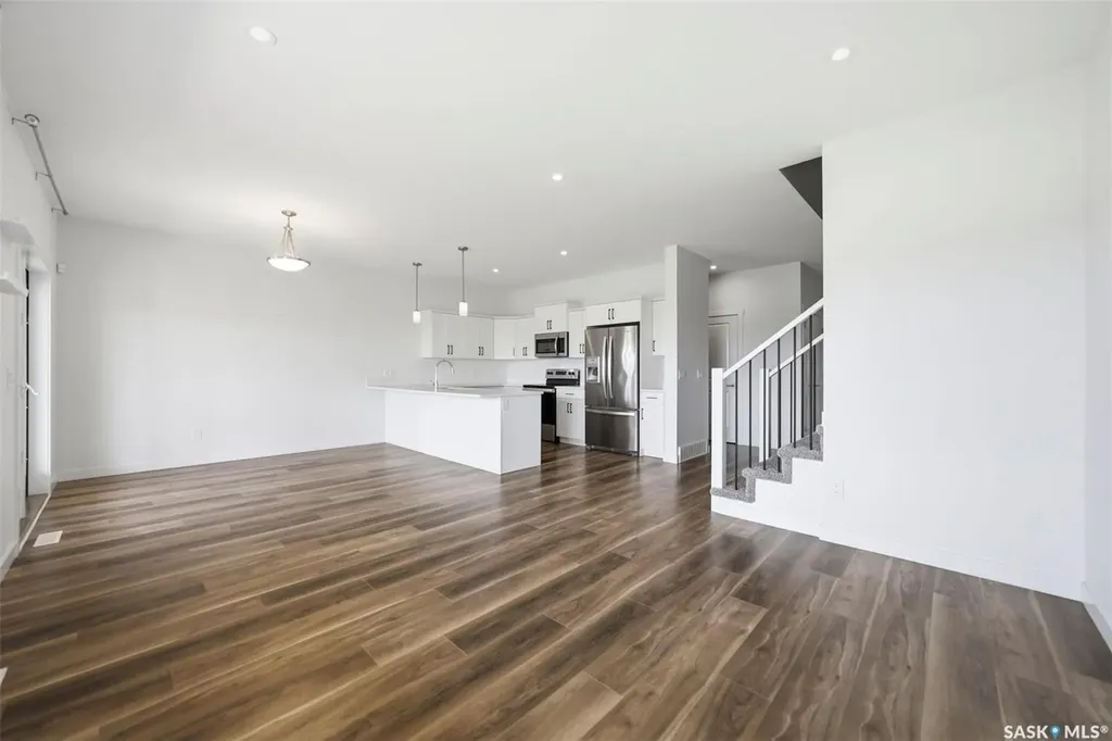 830 Kensington Boulevard Saskatoon SK S7L 6H1
