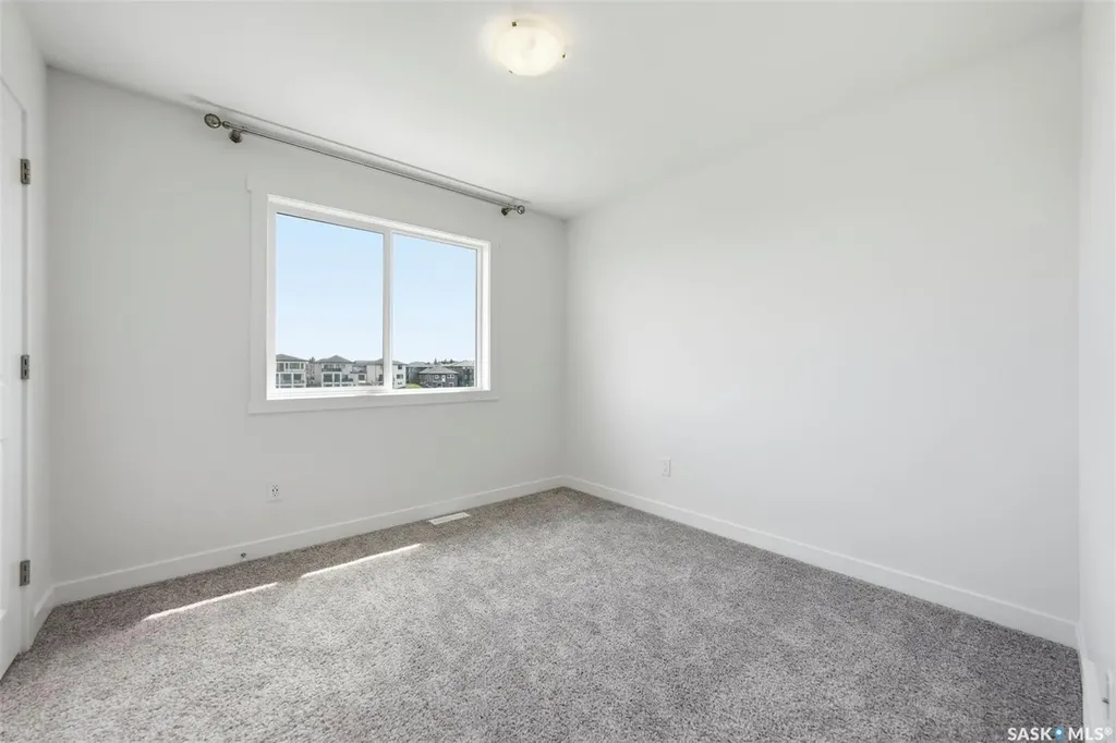 830 Kensington Boulevard Saskatoon SK S7L 6H1