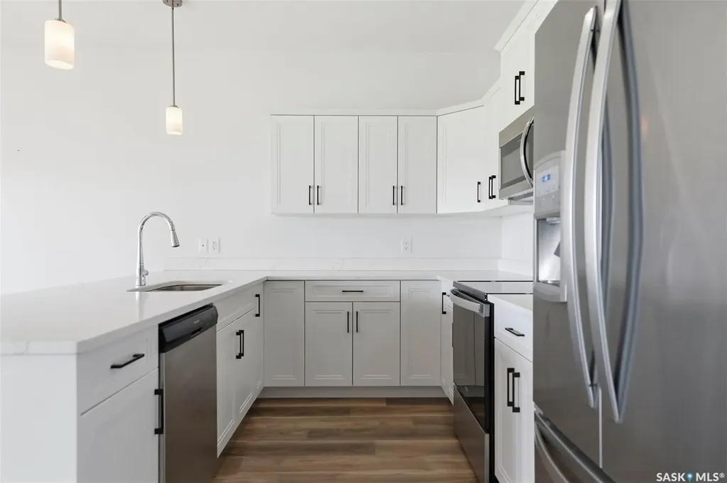 830 Kensington Boulevard Saskatoon SK S7L 6H1