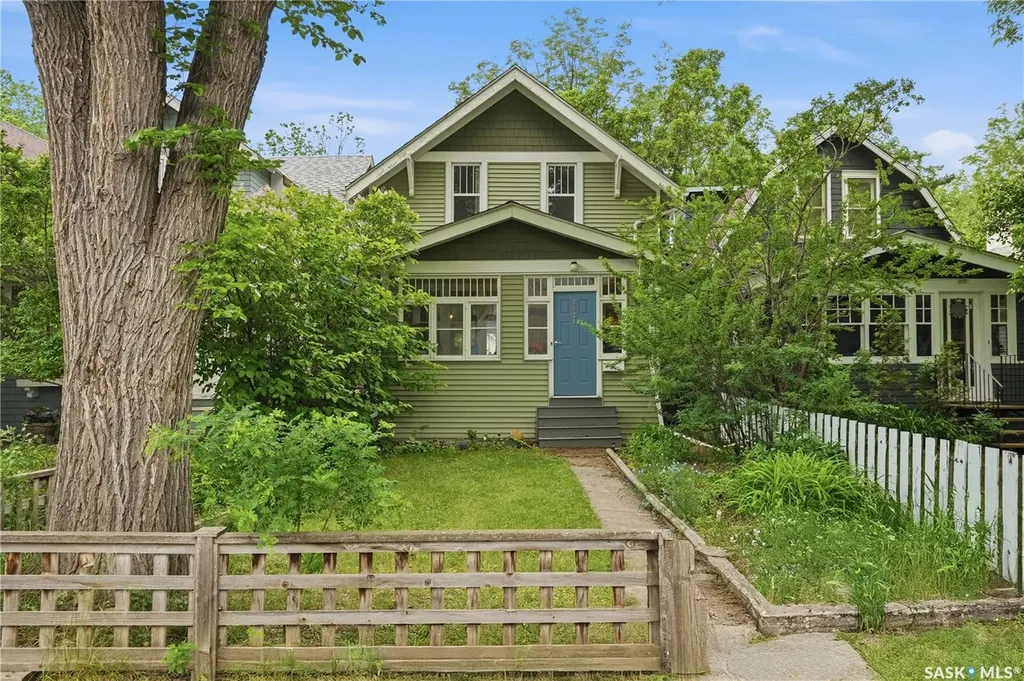 2124 Argyle Street Regina SK S4T 3S9