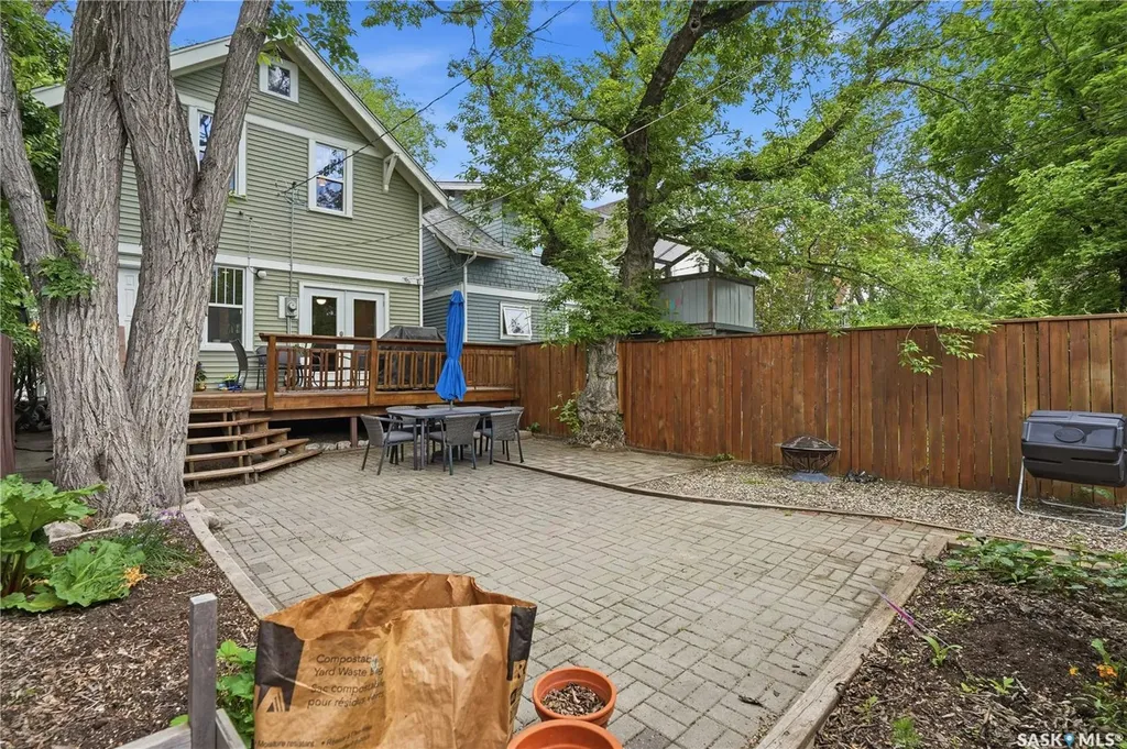 2124 Argyle Street Regina SK S4T 3S9