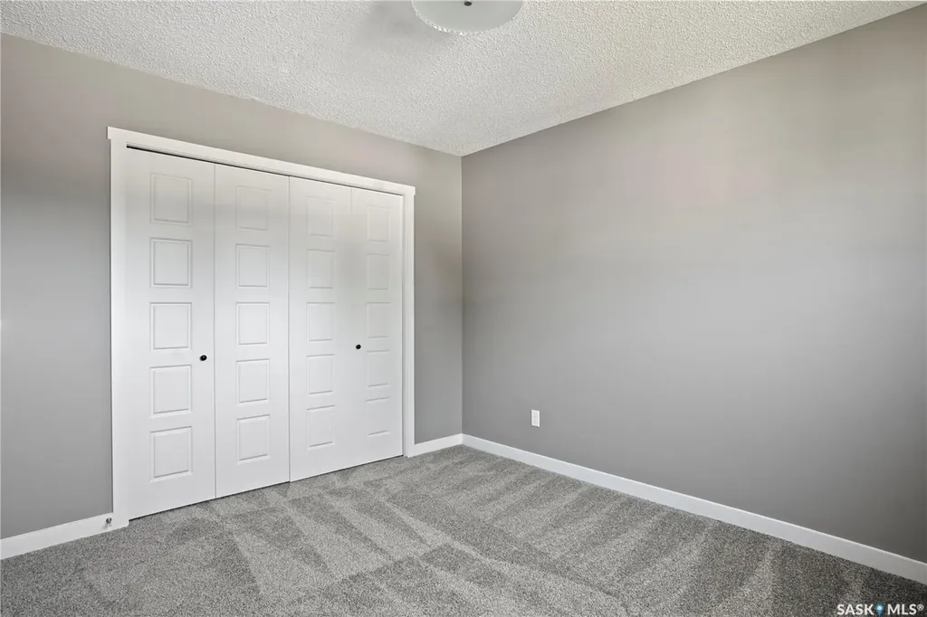 3331 Parkland Drive E Regina SK S4V 1V7