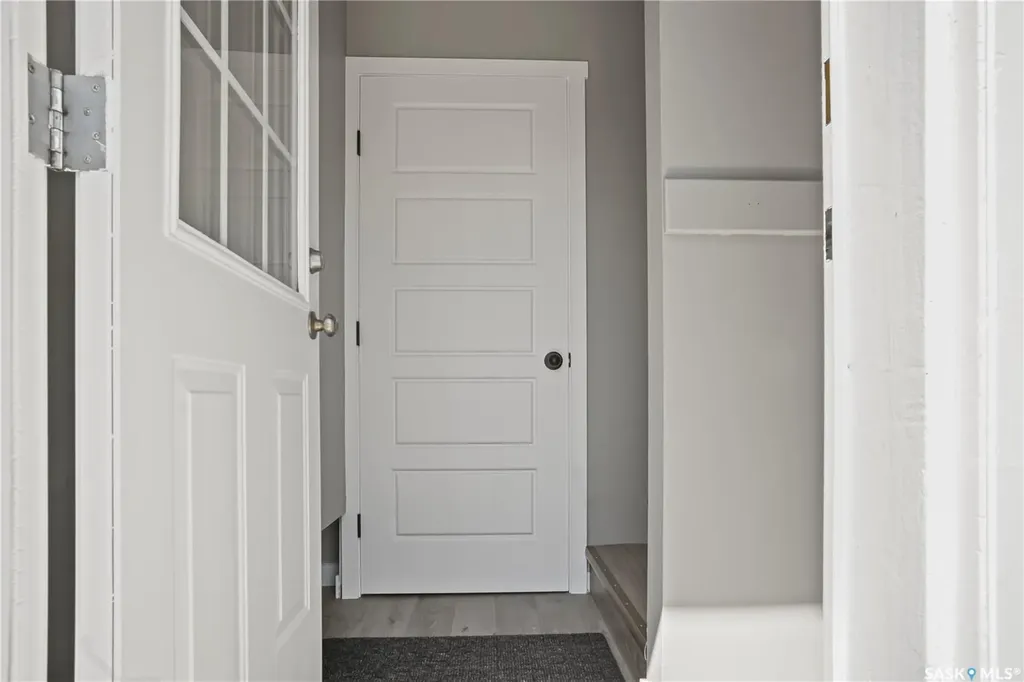 3331 Parkland Drive E Regina SK S4V 1V7