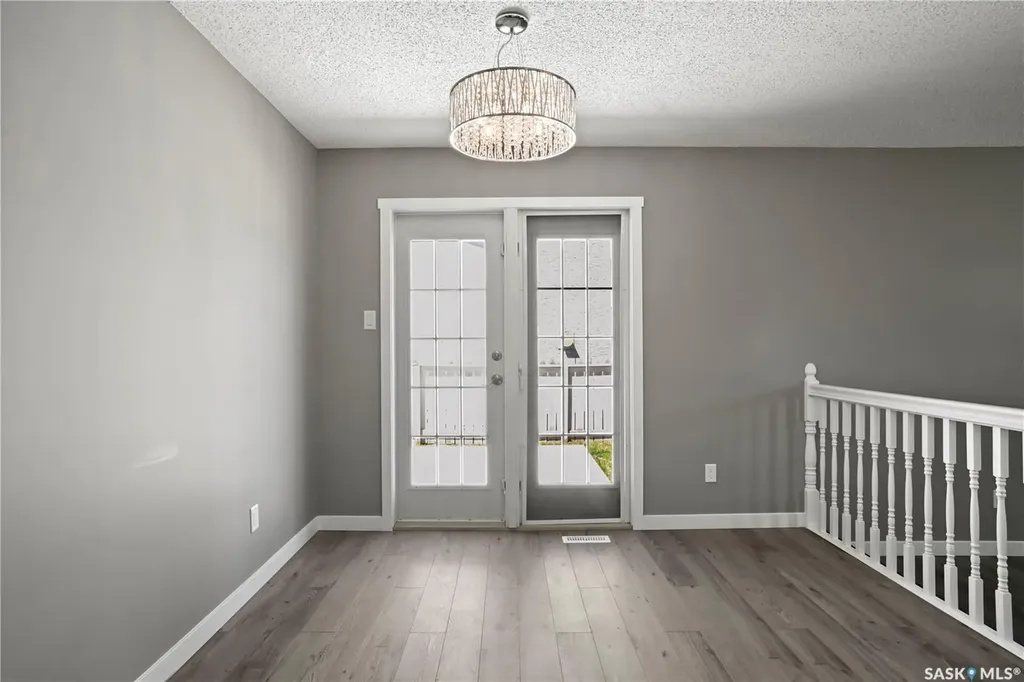 3331 Parkland Drive E Regina SK S4V 1V7