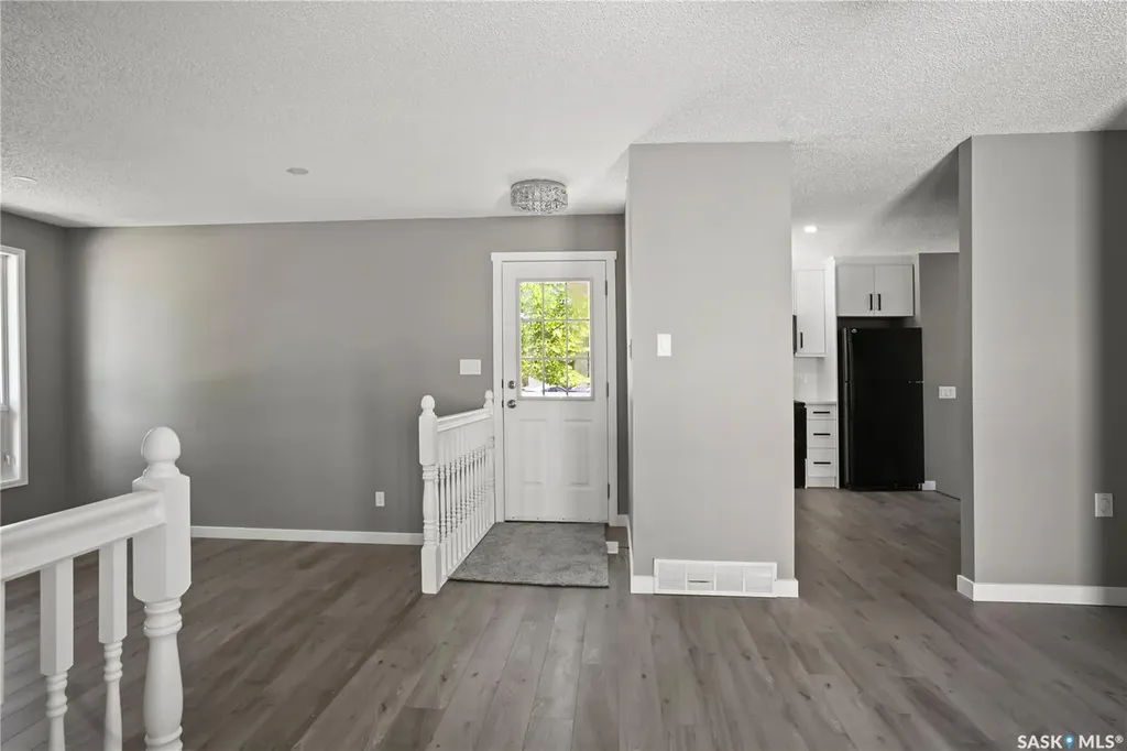 3331 Parkland Drive E Regina SK S4V 1V7