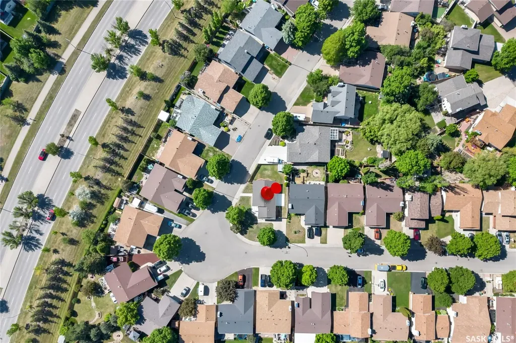 3331 Parkland Drive E Regina SK S4V 1V7