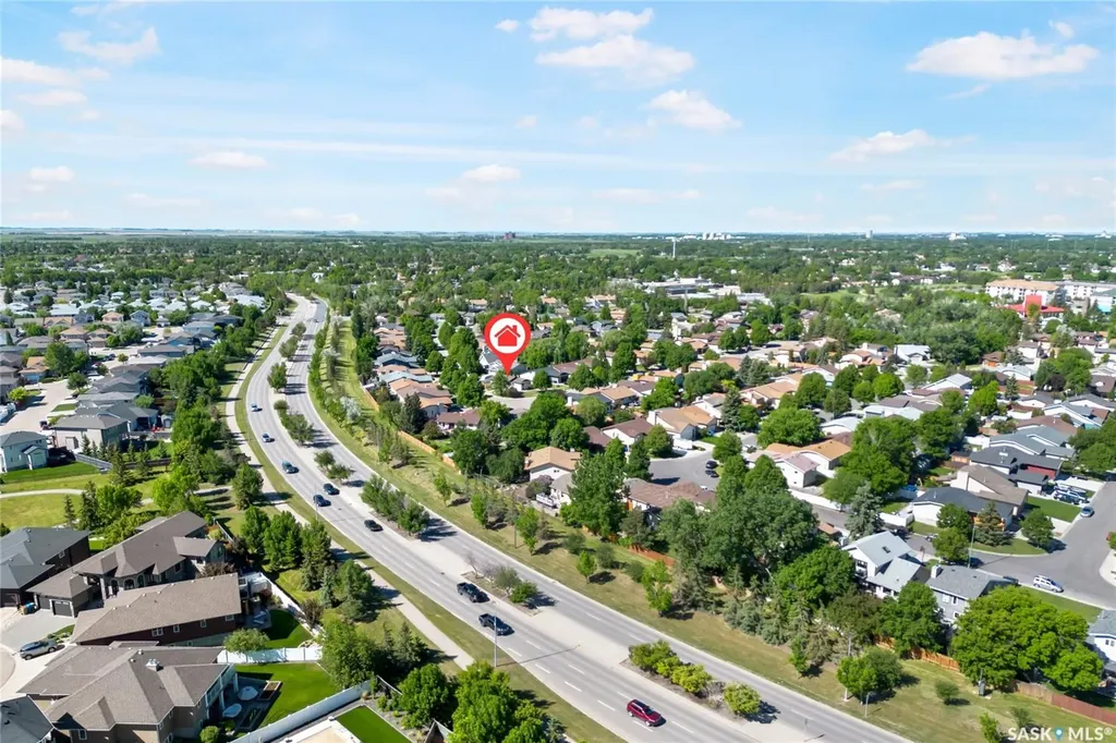 3331 Parkland Drive E Regina SK S4V 1V7