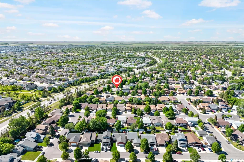3331 Parkland Drive E Regina SK S4V 1V7