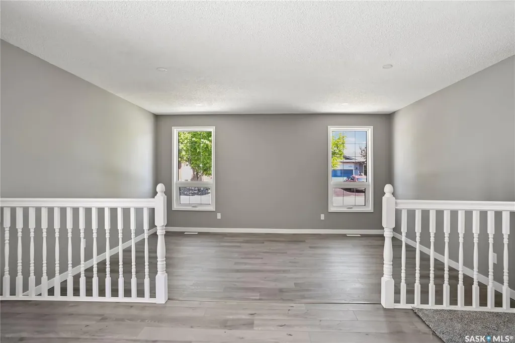 3331 Parkland Drive E Regina SK S4V 1V7