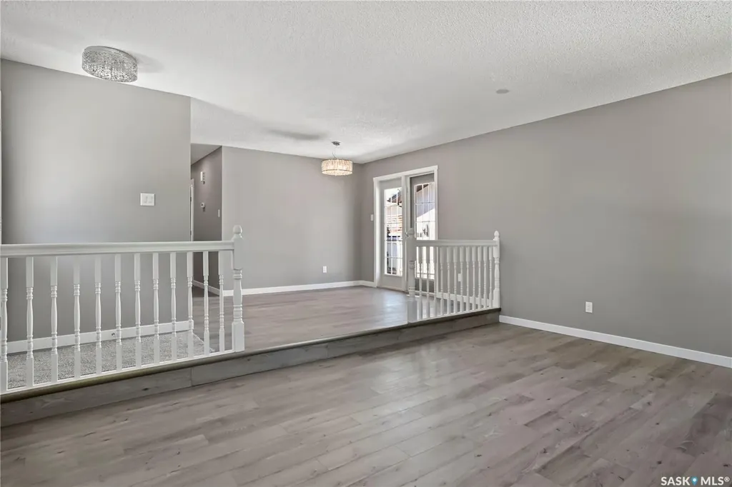 3331 Parkland Drive E Regina SK S4V 1V7