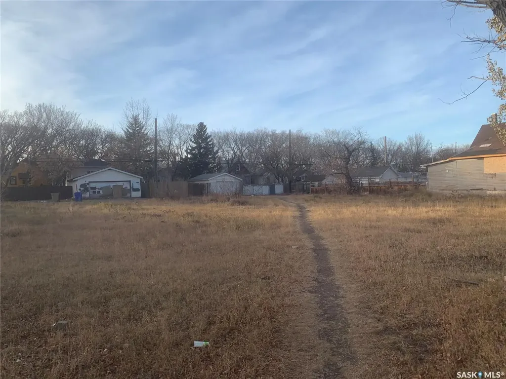 1260 Robinson Street Regina SK S4T 2H7