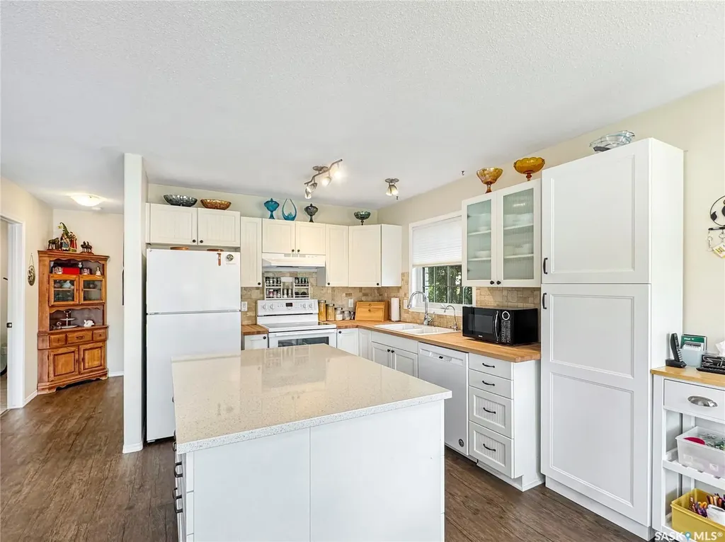 1091 110th Street North Battleford SK S9A 2H3
