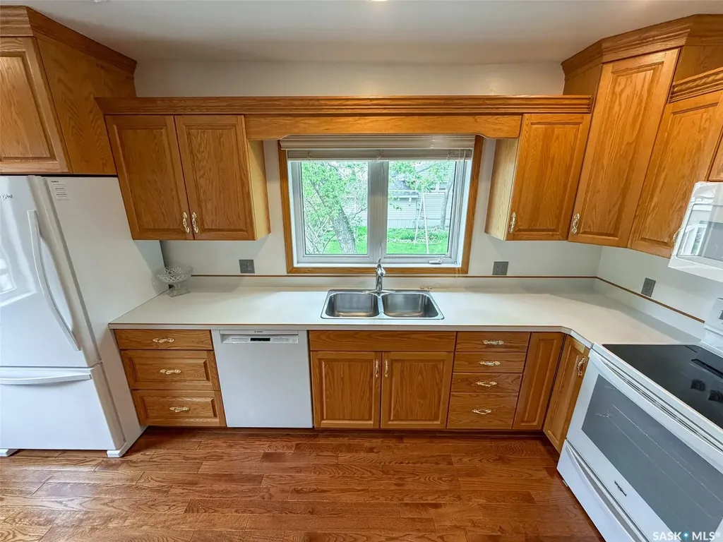 692 2nd Street E Shaunavon SK S0N 2M0