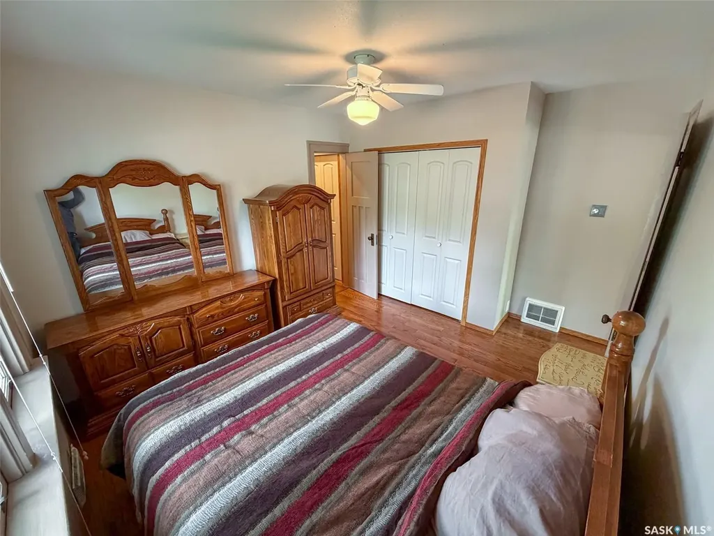 692 2nd Street E Shaunavon SK S0N 2M0