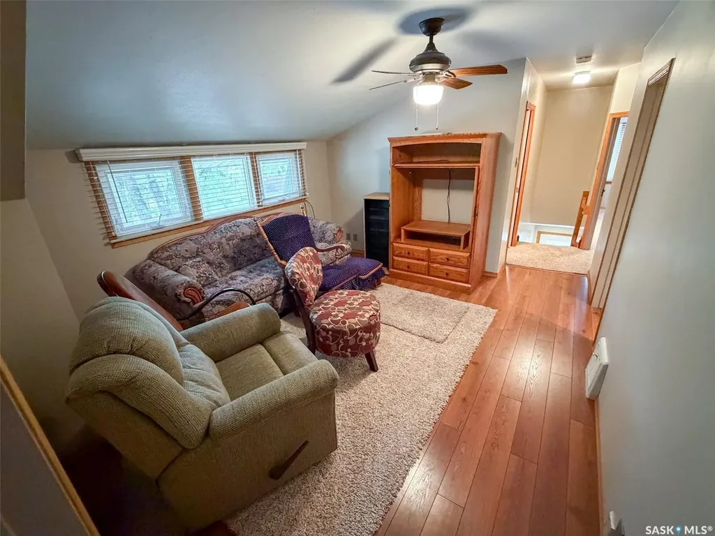 692 2nd Street E Shaunavon SK S0N 2M0