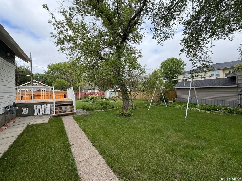 692 2nd Street E Shaunavon SK S0N 2M0