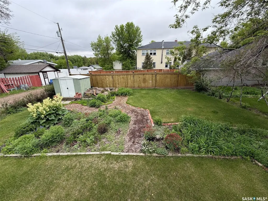 692 2nd Street E Shaunavon SK S0N 2M0