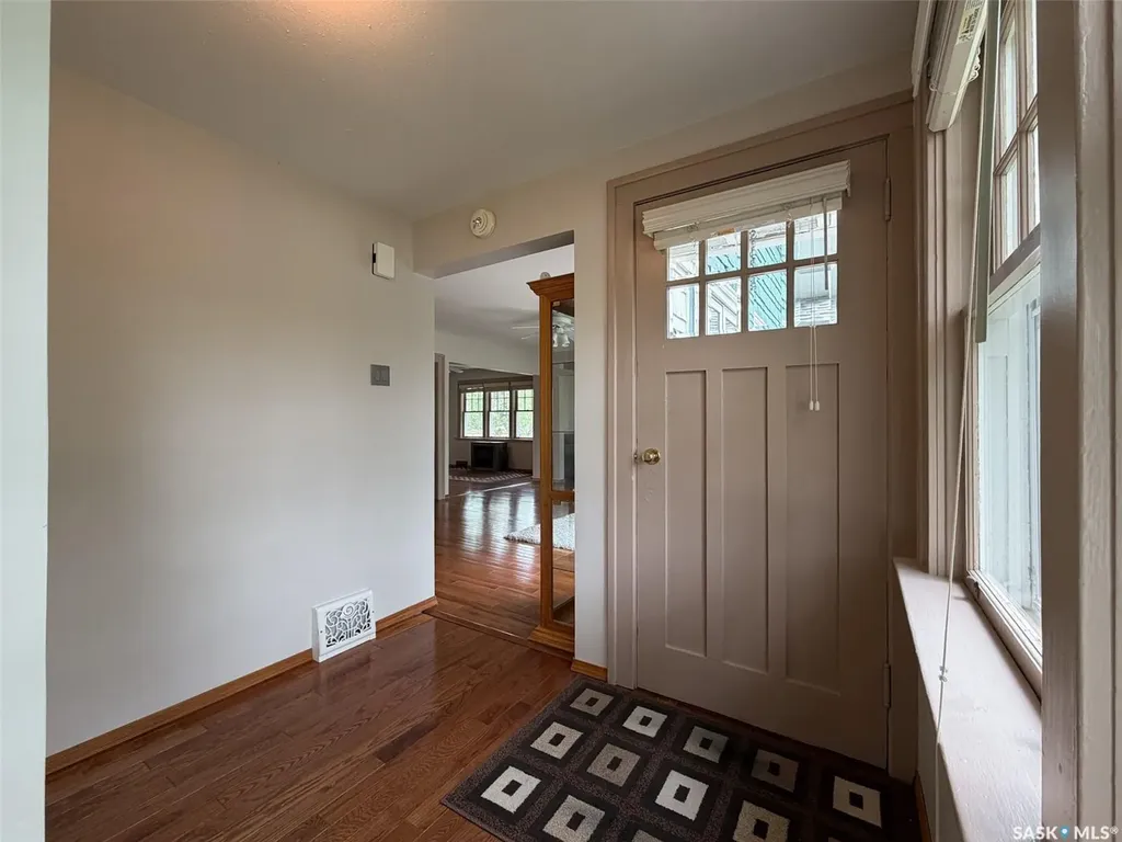 692 2nd Street E Shaunavon SK S0N 2M0