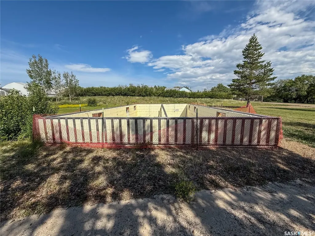 313 2nd Avenue W Climax SK S0N 0N0