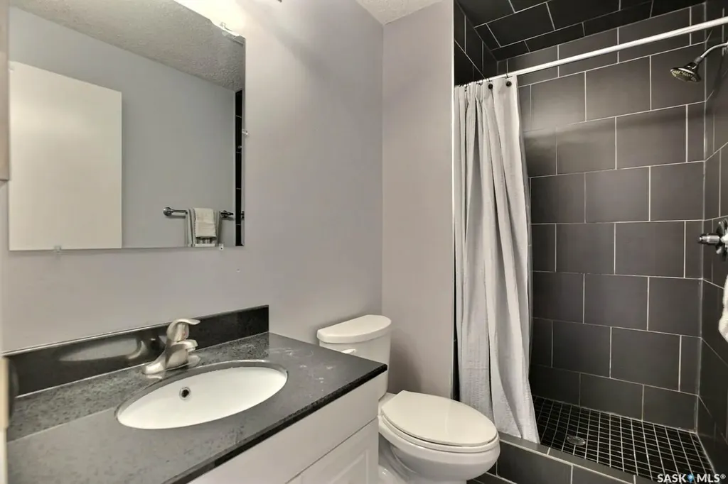 2534 7th Avenue E Regina SK S4N 5T4