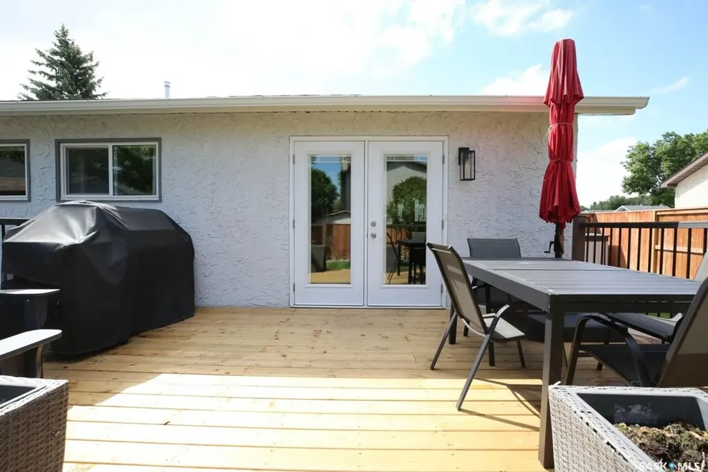 2534 7th Avenue E Regina SK S4N 5T4