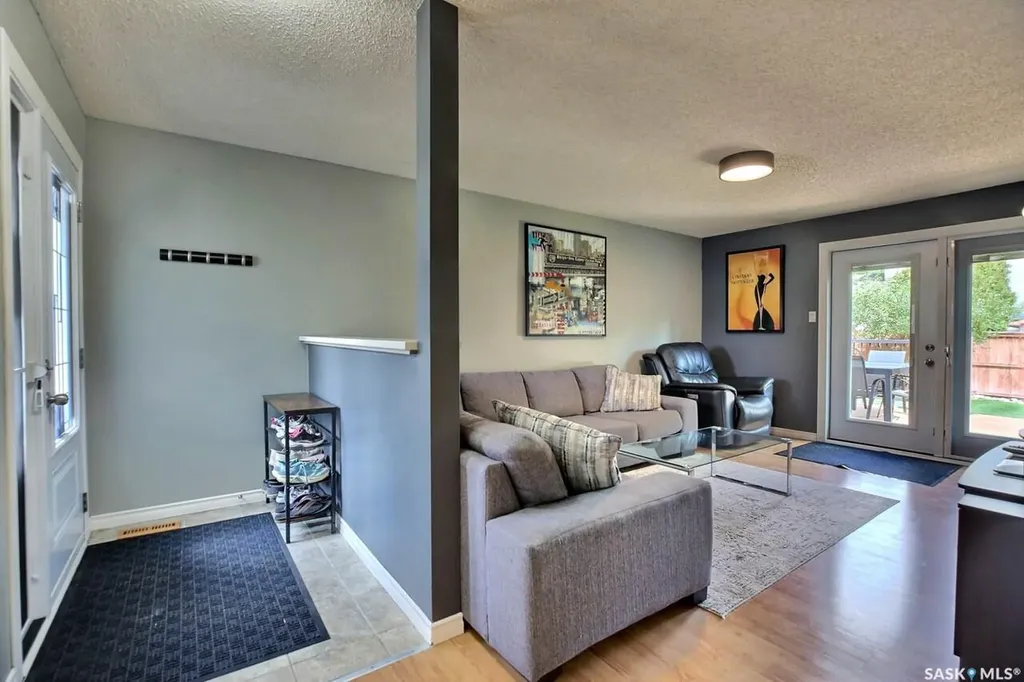 2534 7th Avenue E Regina SK S4N 5T4