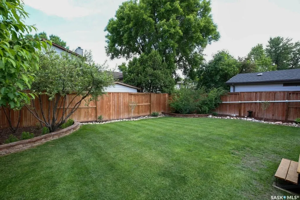 2534 7th Avenue E Regina SK S4N 5T4
