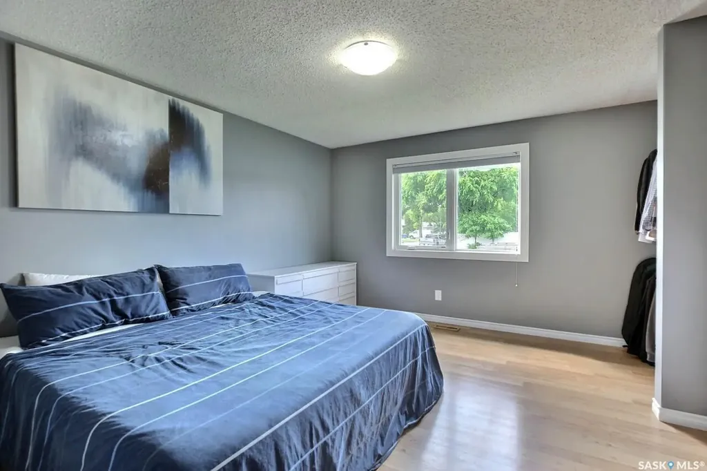 2534 7th Avenue E Regina SK S4N 5T4