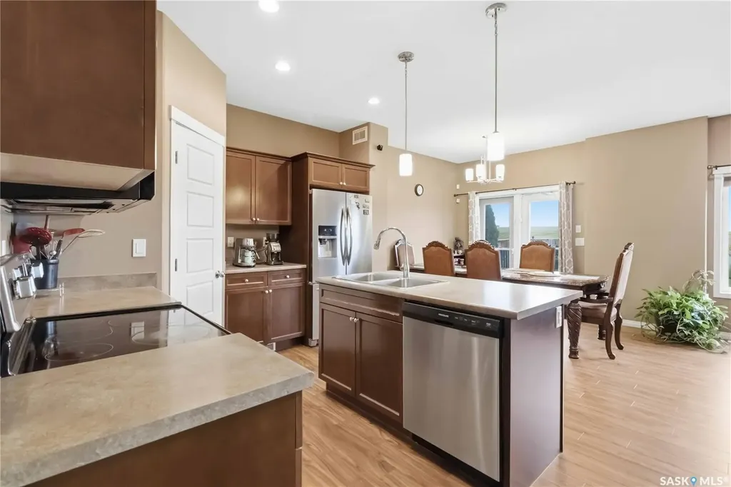 510 Sutter Crescent Saskatoon SK S7T 0R4