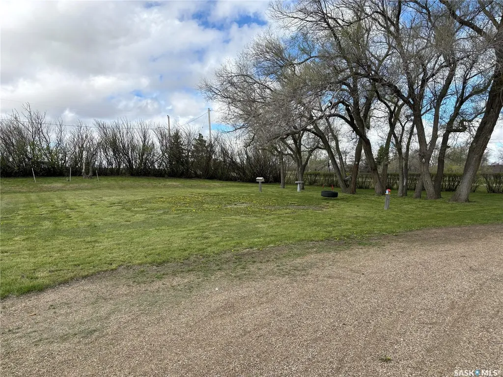 229 Calgary Street Ernfold SK S0H 1K0