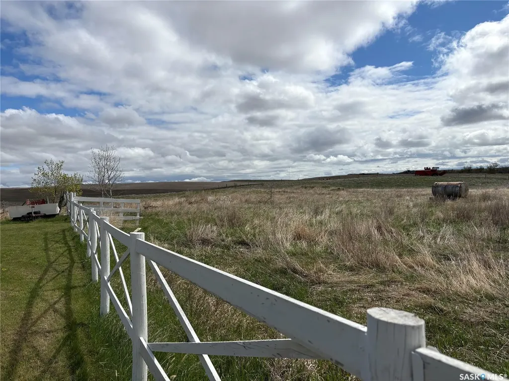 229 Calgary Street Ernfold SK S0H 1K0