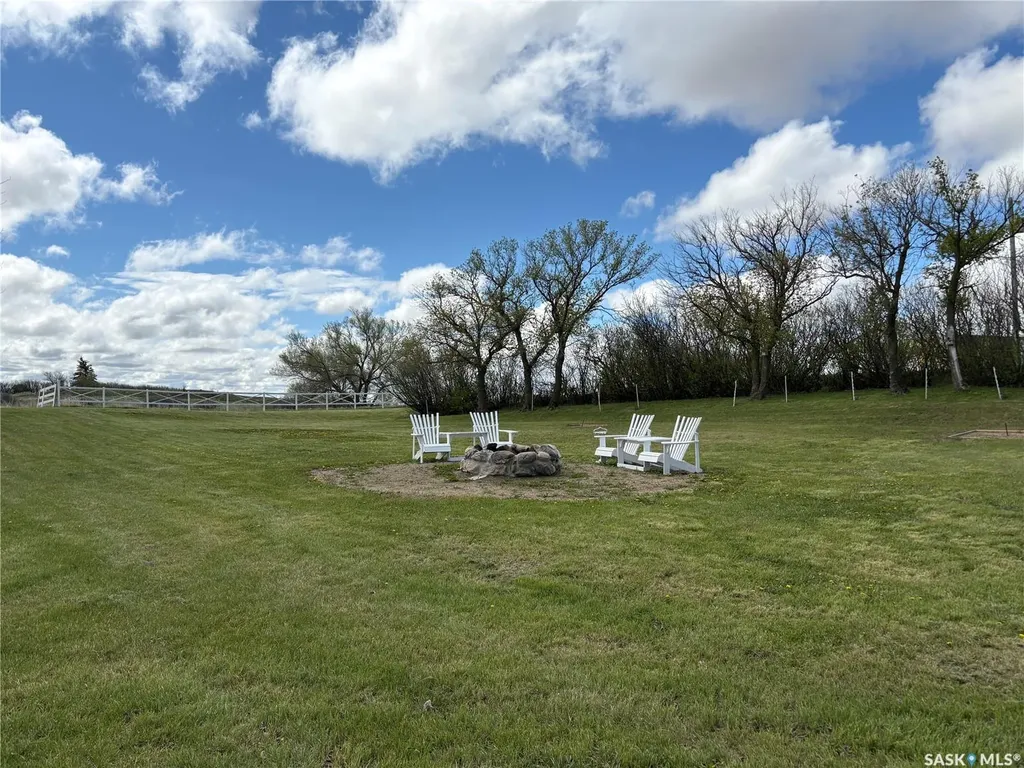 229 Calgary Street Ernfold SK S0H 1K0