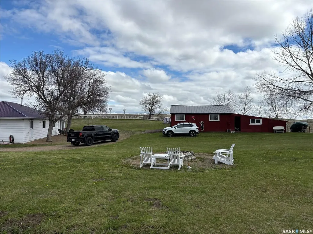 229 Calgary Street Ernfold SK S0H 1K0