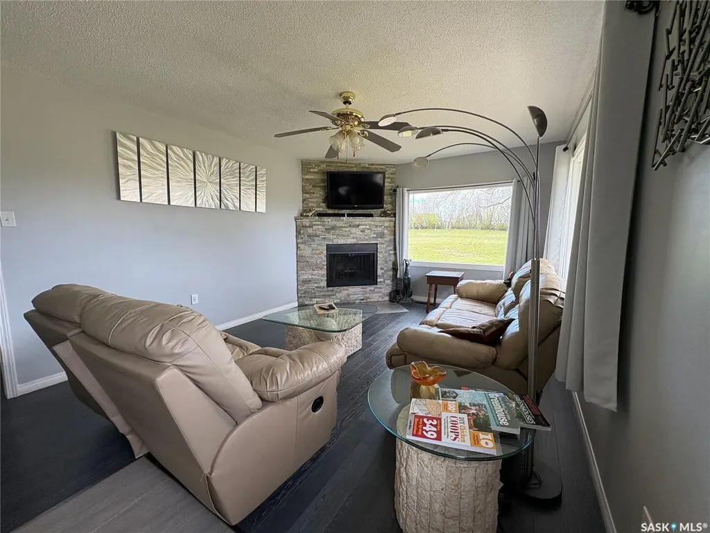 229 Calgary Street Ernfold SK S0H 1K0