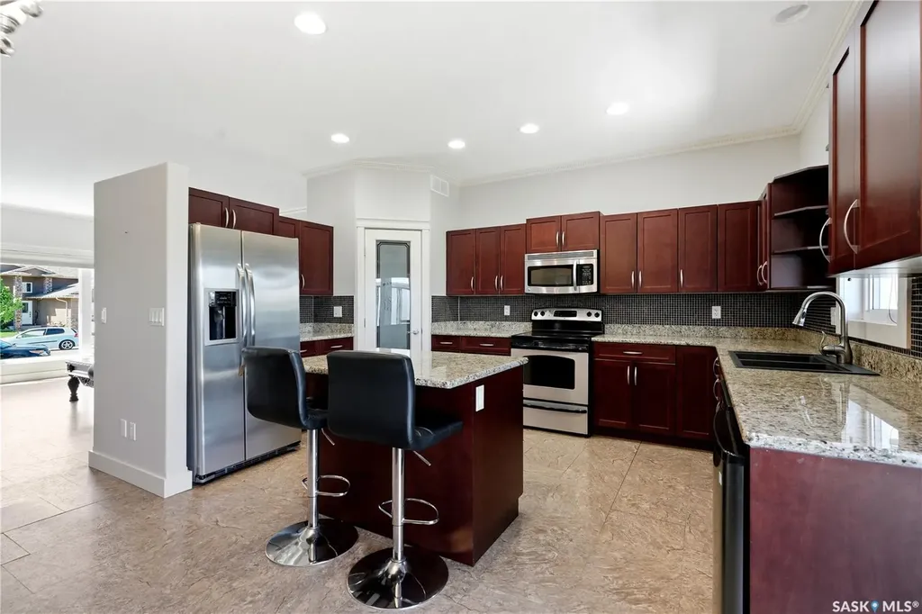 625 Reimer Road Martensville SK S0K 0A2