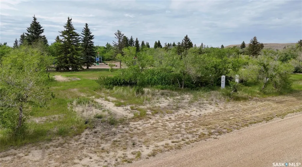 109 Dawn Lane Coteau Rm No. 255 SK S0H 1T0