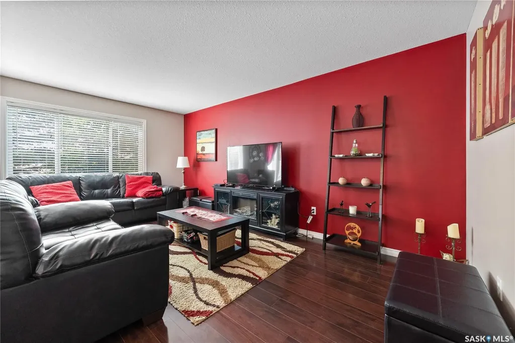 4425 Nicurity Drive Regina SK S4X 0E6