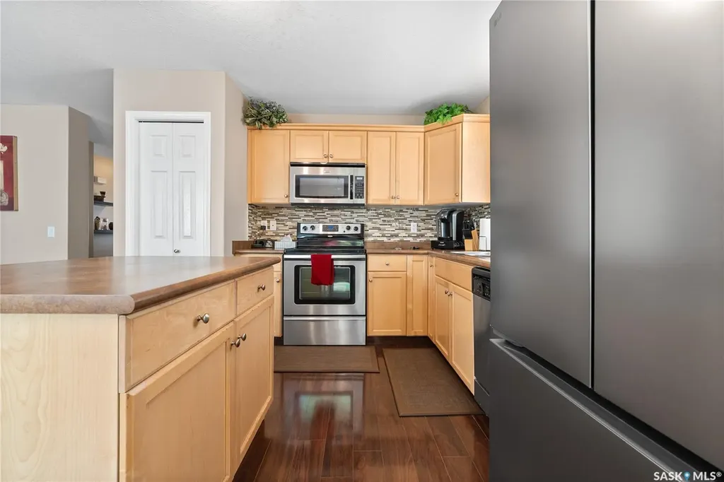 4425 Nicurity Drive Regina SK S4X 0E6