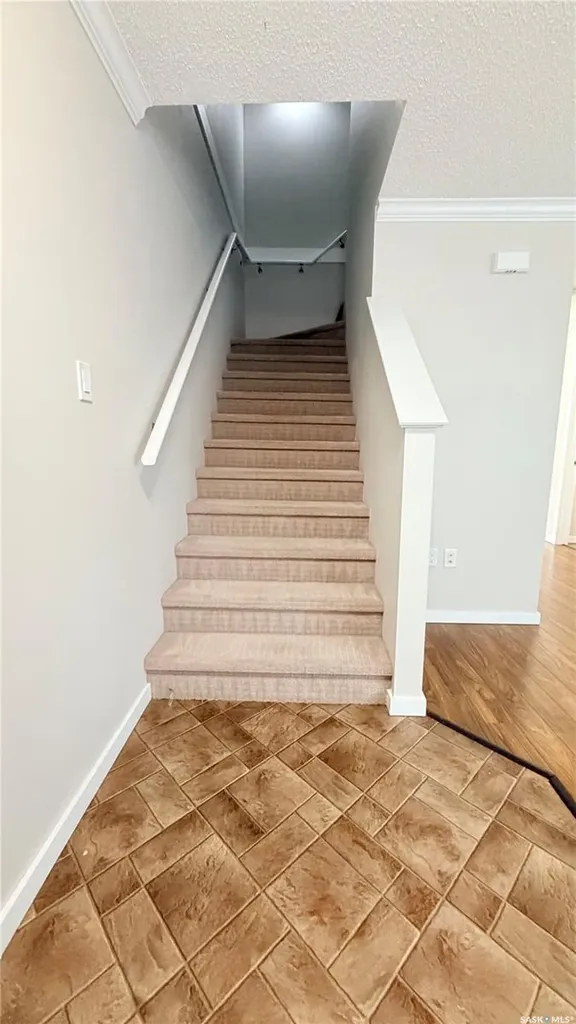 444 Coad Manor Saskatoon SK S7R 0K2