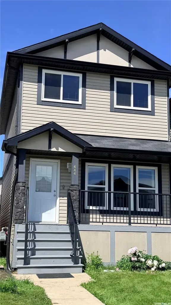 444 Coad Manor Saskatoon SK S7R 0K2