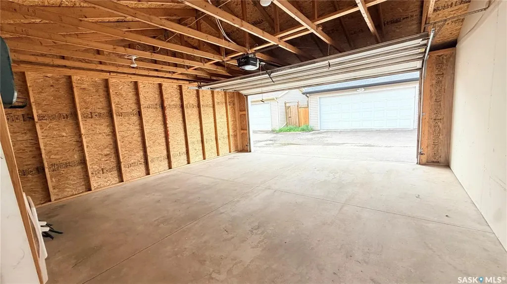444 Coad Manor Saskatoon SK S7R 0K2