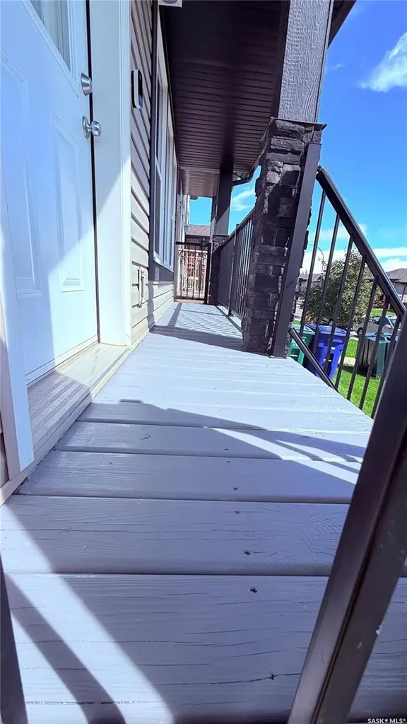 444 Coad Manor Saskatoon SK S7R 0K2