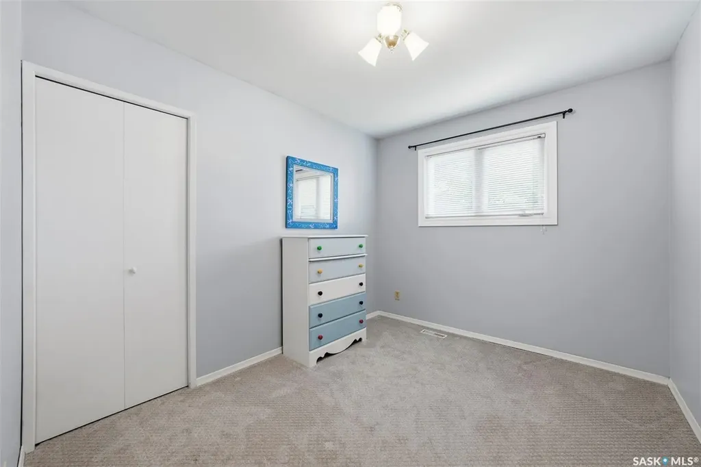 261 Assiniboine Drive Saskatoon SK S7K 4A3